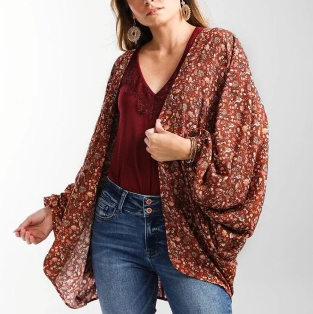 Daytrip Dolman Kimono. Size XS/S
